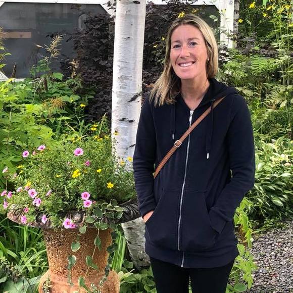 Meet your Posher, Kim - Picture 1 of 1
